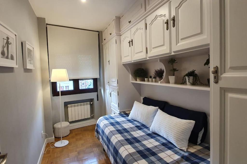 Moderno Apartamento En El Centro. El Carmen Wifi Gijón Esterno foto